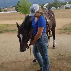 Meet your Posher, Izzie